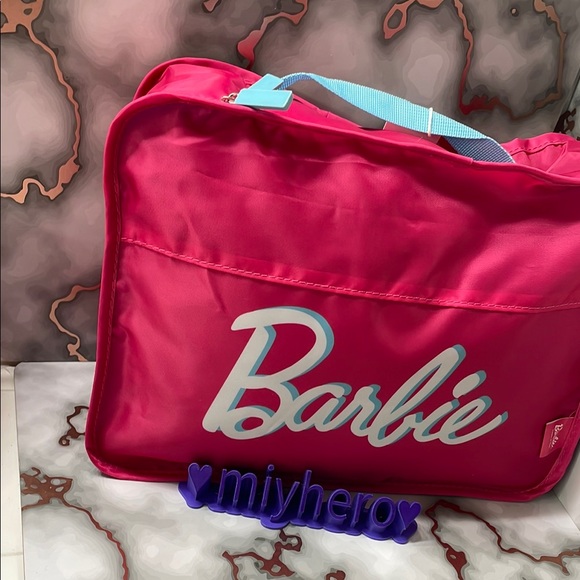 3pc Barbie Travel Set with Pink Travel bag, Tumbler and Socks - Picture 3 of 10